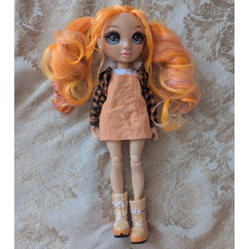 Rainbow High Winter Break Poppy Rowan Orange Fashion Doll